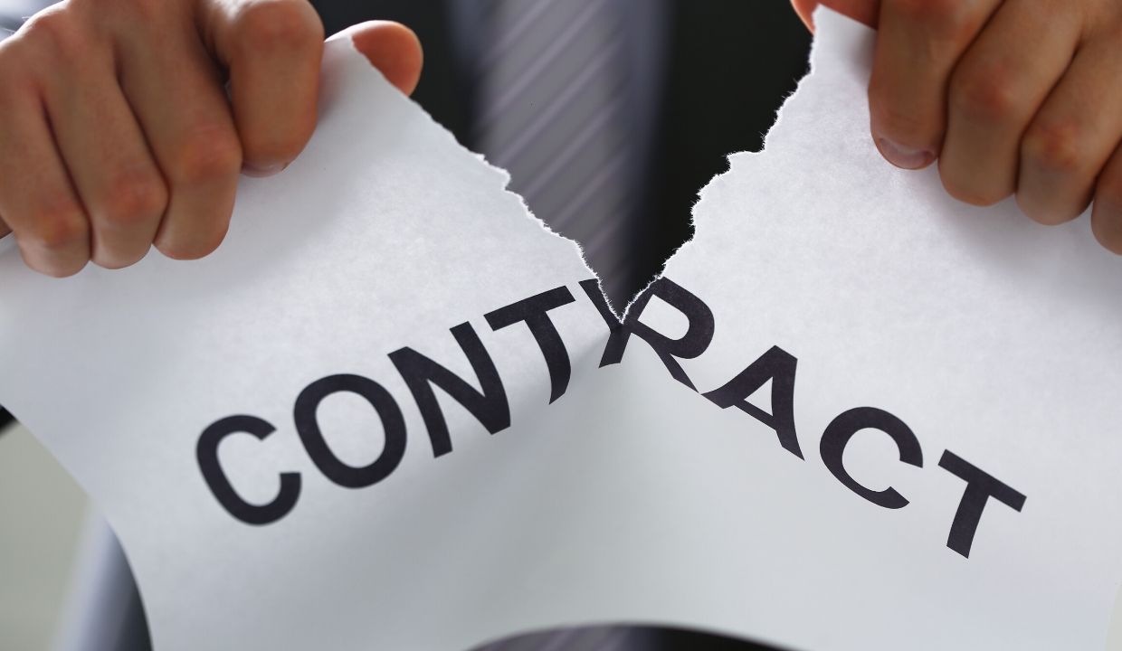 Chấm dứt Hợp đồng lao động với người lao động do Covid 19 | Công Ty Luật TNHH ANT